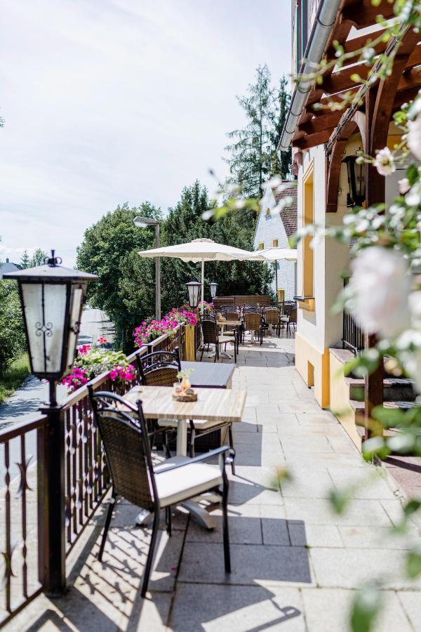 Hotel Restaurant Zwergschloesschen Gera Exterior photo