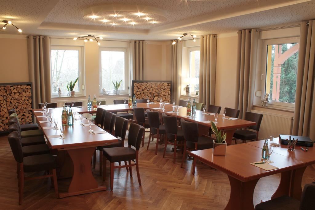 Hotel Restaurant Zwergschloesschen Gera Exterior photo