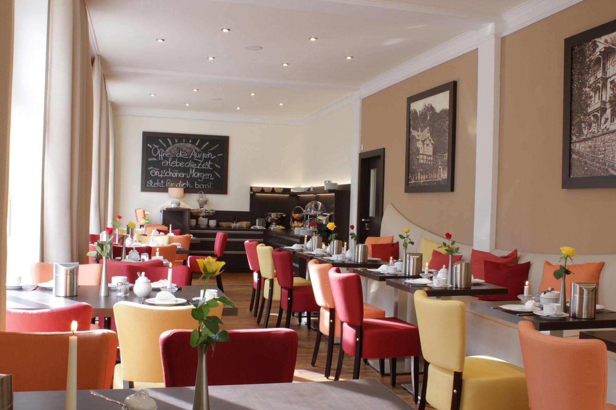Hotel Restaurant Zwergschloesschen Gera Exterior photo