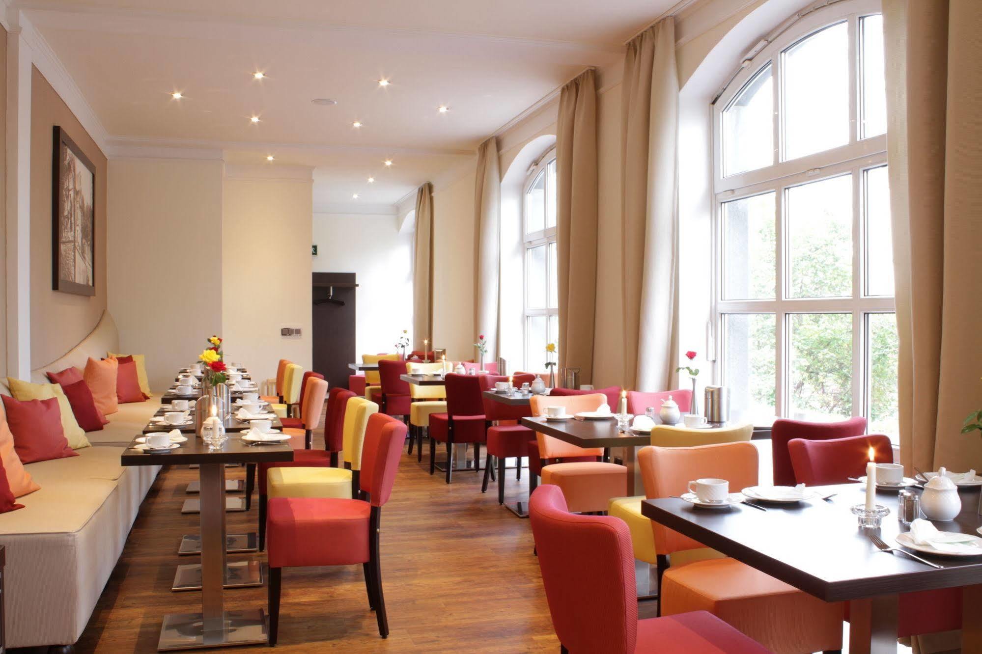 Hotel Restaurant Zwergschloesschen Gera Exterior photo